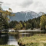 Du Glacier 3*